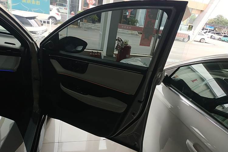 Honda e:NS2 2024 car image #25