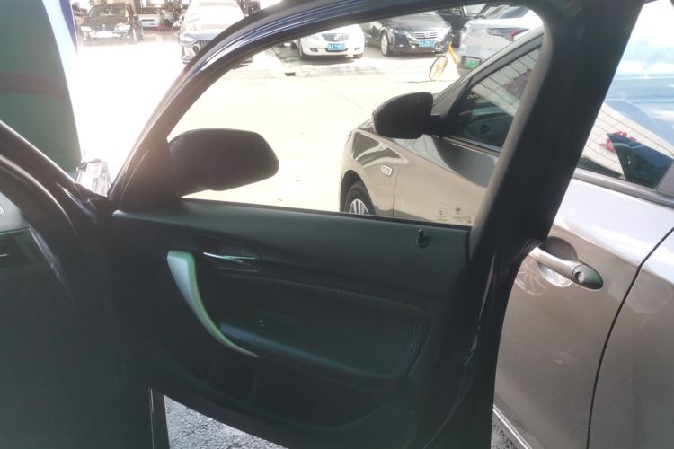 BMW 1 Series (Imported) 2019 #25 BMW 1 Series (Imported) 2019 car image #25