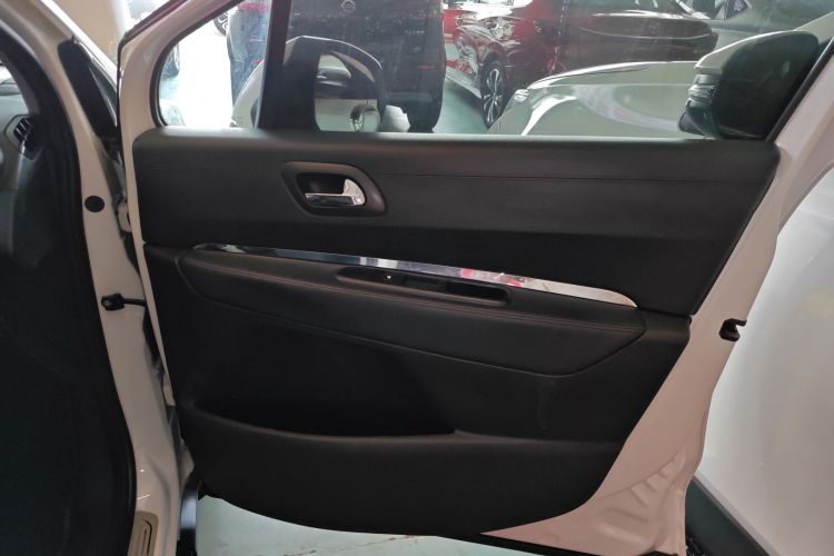 标致 标致3008 2016 汽车图片 #25