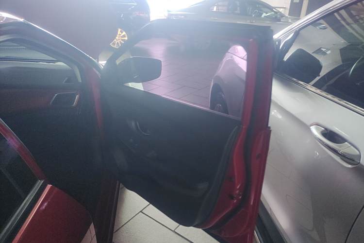 日产 蓝鸟 2016 汽车图片 #25