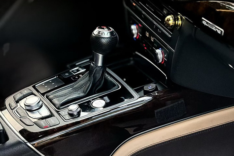 Audi A7 2015 immagine di auto #25