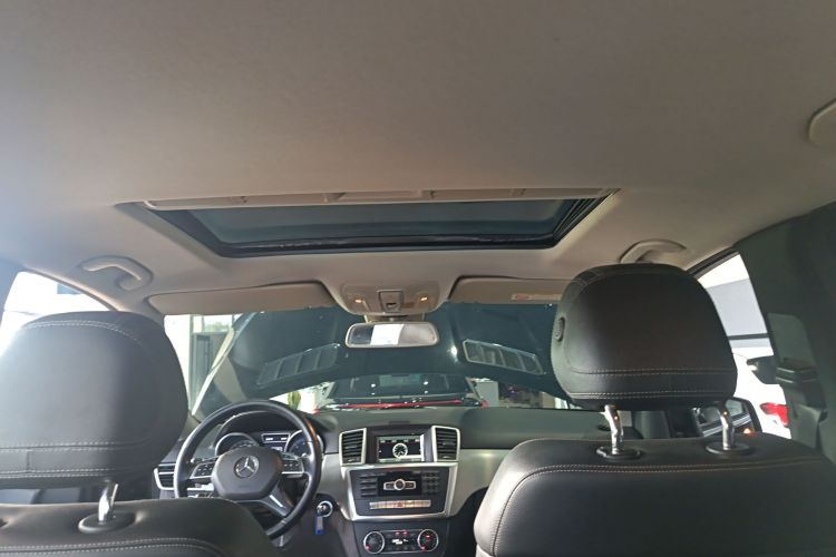 Mercedes-Benz M Class 2015 #25 Mercedes-Benz M Class 2015 car image #25