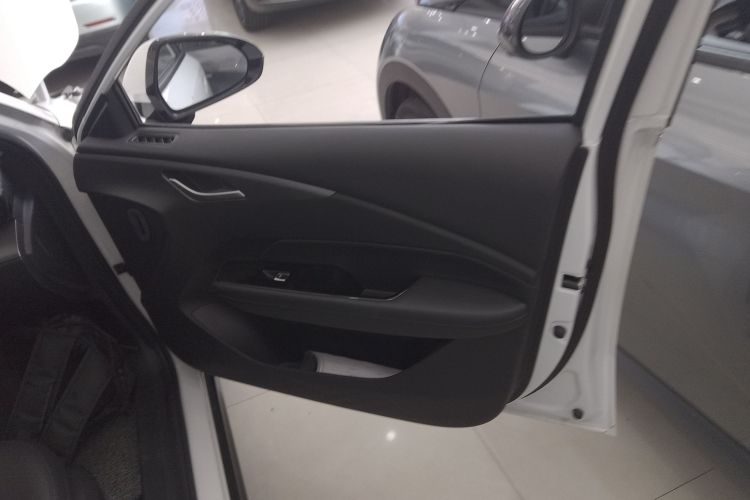 五菱汽车 五菱E5 2024 汽车图片 #25