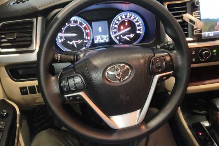 丰田 汉兰达 2017 汽车图片 #25