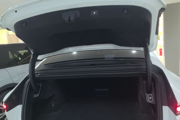 NIO ET9 2024 imagen de coche #25