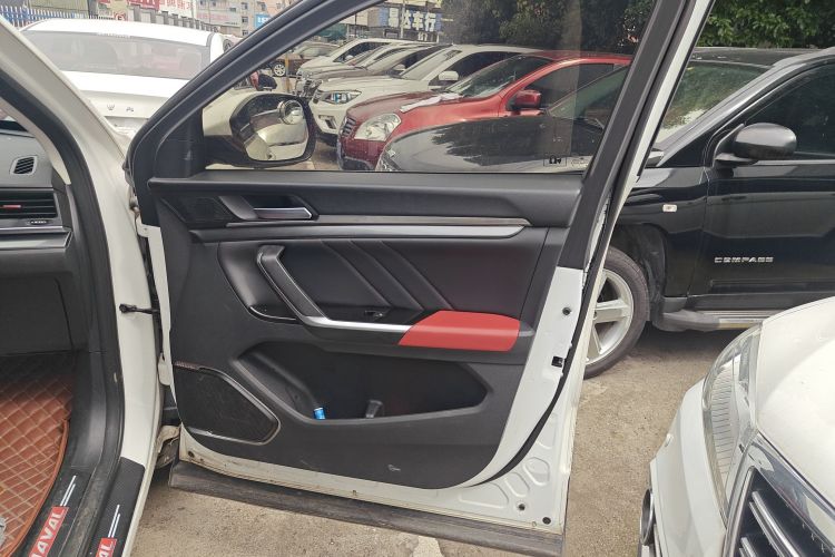 Haval H4 2018 car image #25