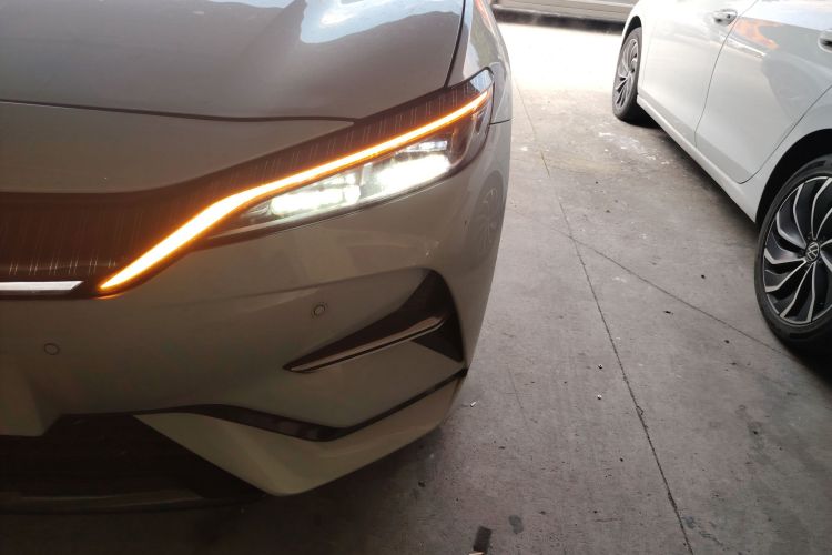 BYD SongL EV 2024 car image #25