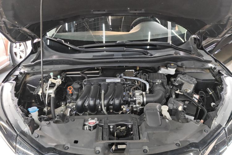 Honda VEZEL 2021 car image #25