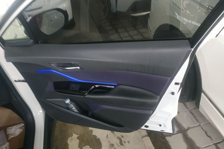 Toyota Izoa E 2022 #25 Toyota Izoa E 2022 imagen de coche #25