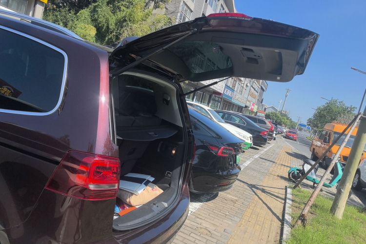 Volkswagen Sharan 2017 immagine di auto #25