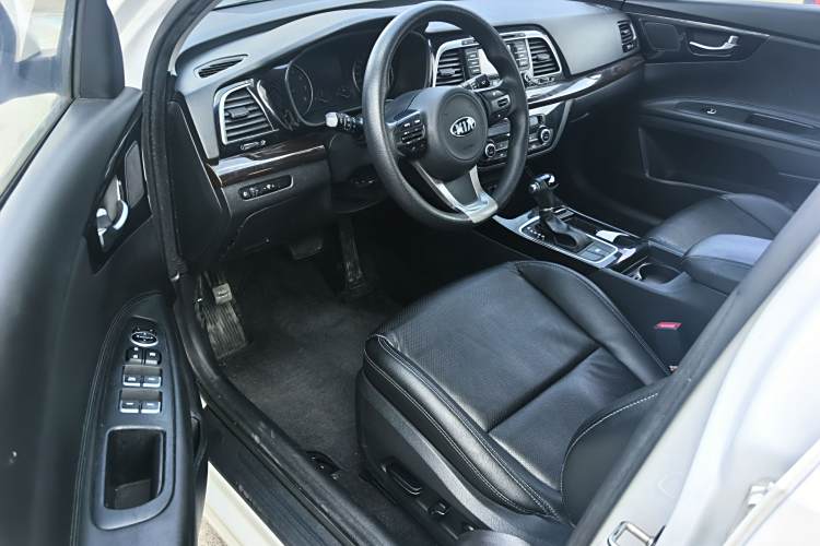 起亚 起亚K4 2016 汽车图片 #25