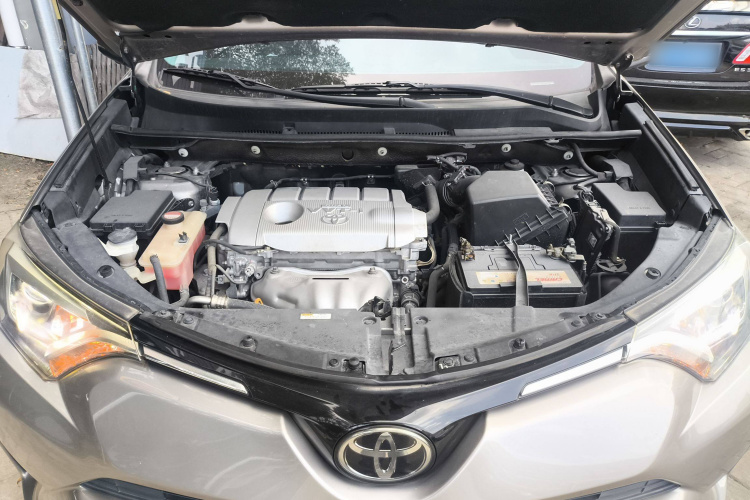 Toyota RAV4 (Imported) 2018 #25 Toyota RAV4 (Imported) 2018 immagine di auto #25