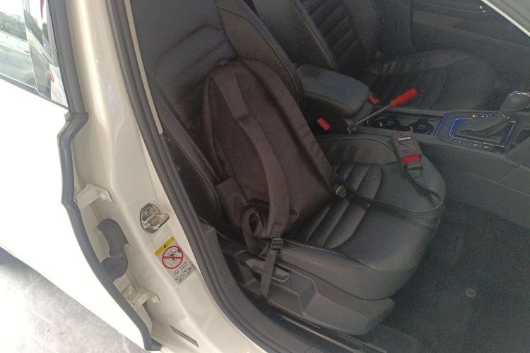 Volkswagen Lamando 2017 immagine di auto #25