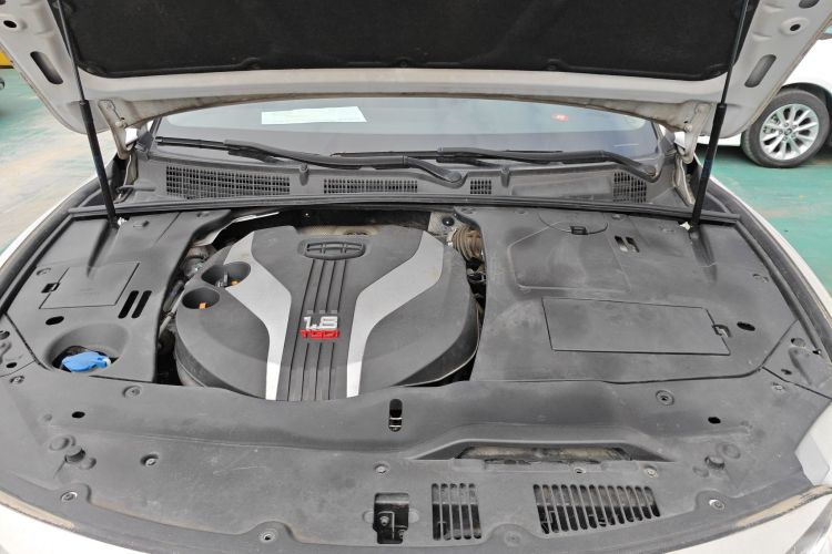 GEELY Ulion 2018 immagine di auto #25