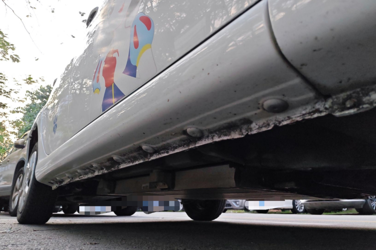 BYD e1 2020 car image #25