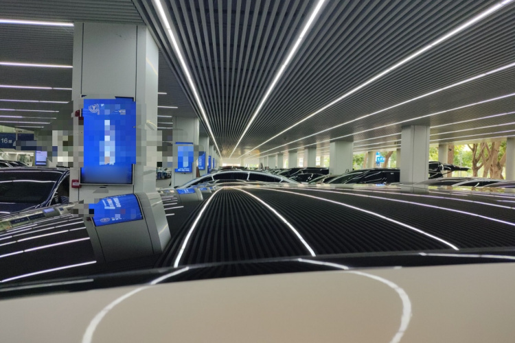 Mercedes-Benz EQS SUV 2023 #25 Mercedes-Benz EQS SUV 2023 immagine di auto #25