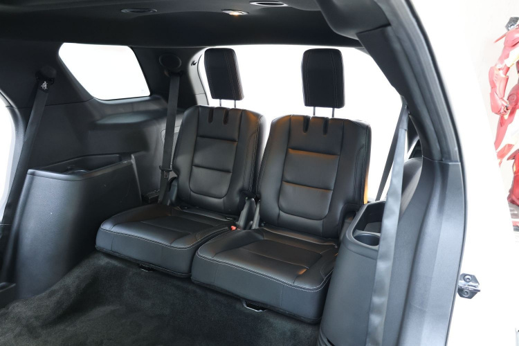 Ford Explorer (Imported) 2018 car image #25