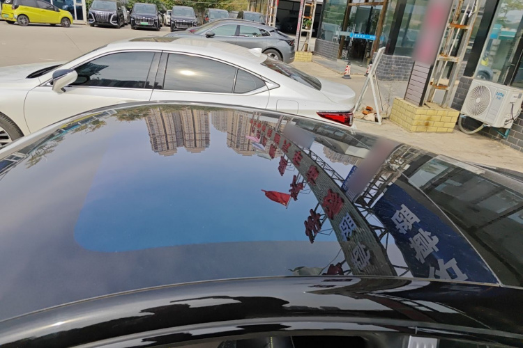 哪吒汽车 哪吒GT 2023 汽车图片 #25