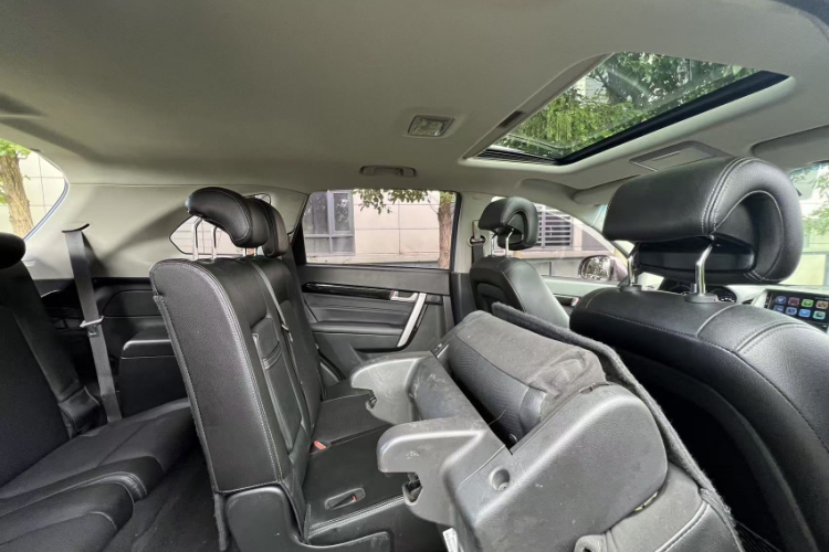 Chevrolet Captiva 2017 #25 Chevrolet Captiva 2017 car image #25