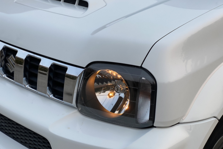 Suzuki Jimny (Imported) 2017 immagine di auto #25