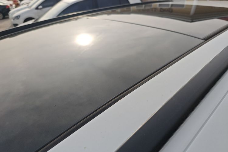 Volkswagen Passat Variant 2017 immagine di auto #25