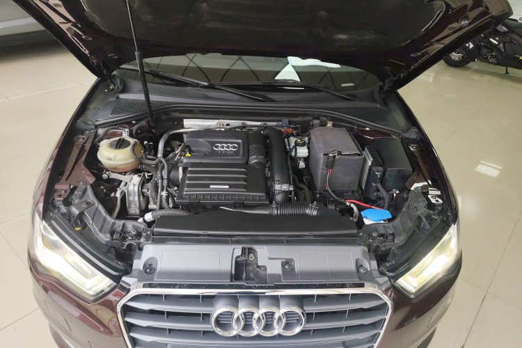 Audi A3 2015 car image #25