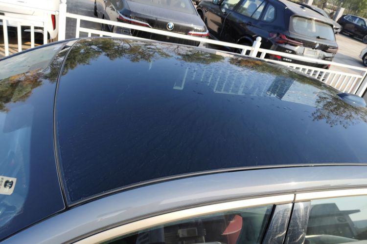 BMW i5 M60 2024 car image #25