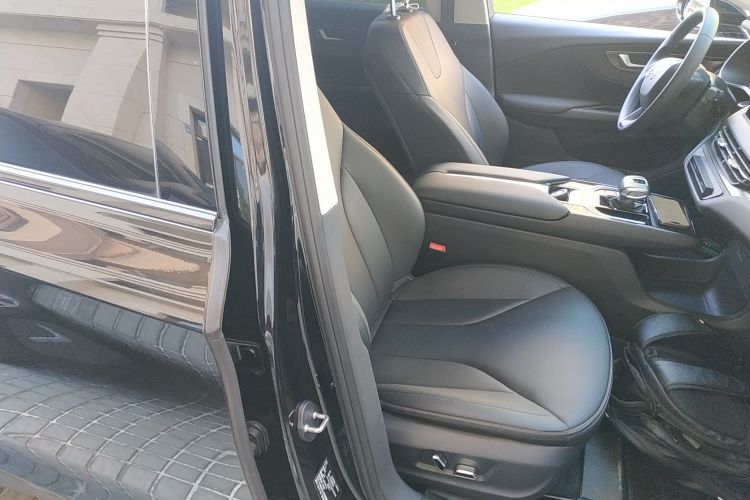 HongQi E-QM5 2022 immagine di auto #25