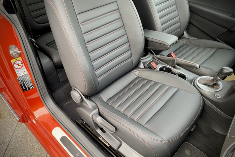 Volkswagen Beetle 2016 car image #25