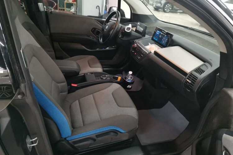 BMW i3 (Imported) 2018 #25 BMW i3 (Imported) 2018 car image #25