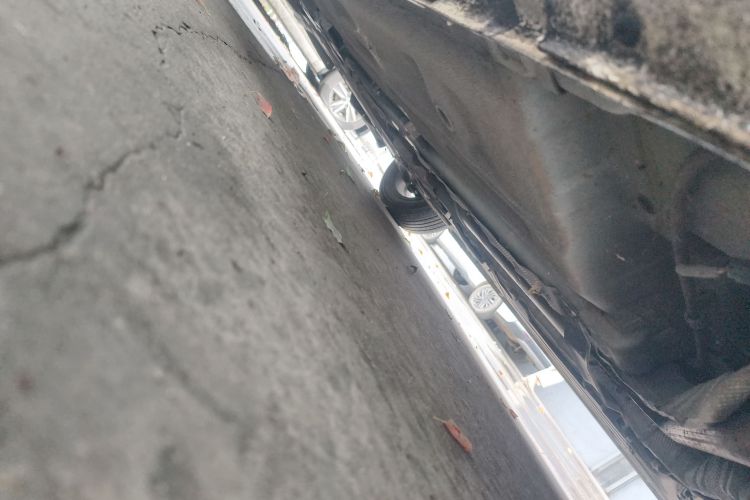 Forthing S500 2016 car image #25