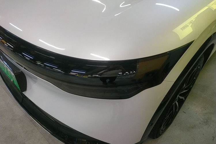 Zeekr 7X 2024 car image #25