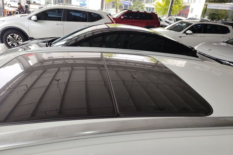 Volkswagen C-Trek 2018 immagine di auto #25