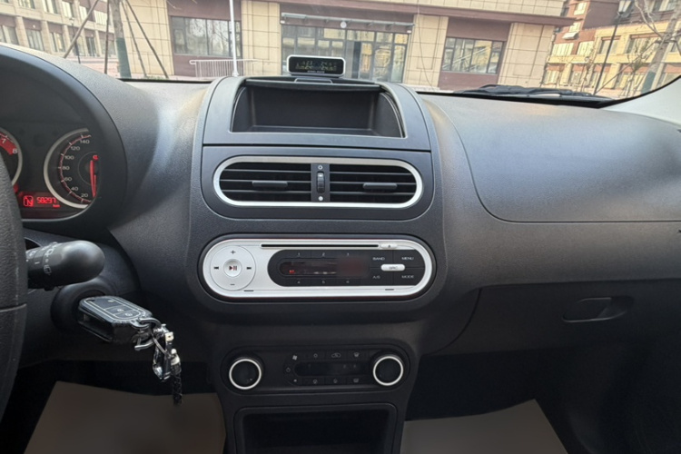 MG 3 SW 2017 car image #25