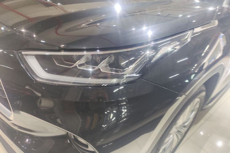 Toyota Highlander (Imported) 2022 immagine di auto #25