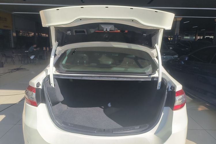 福特 蒙迪欧 2015 汽车图片 #25