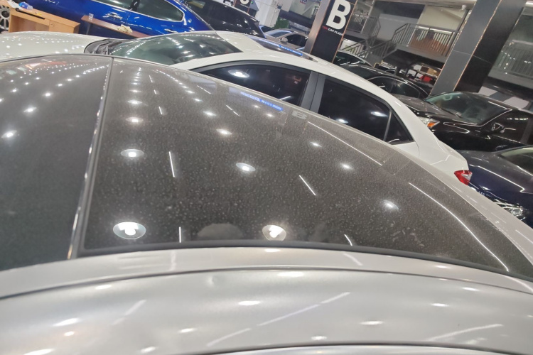 Mercedes-Benz C Class (Imported) 2021 #25 Mercedes-Benz C Class (Imported) 2021 car image #25