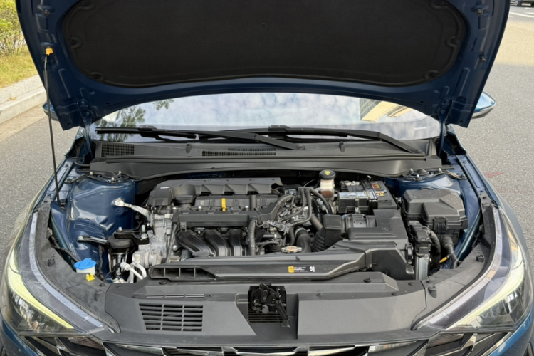 现代 伊兰特 2021 汽车图片 #25