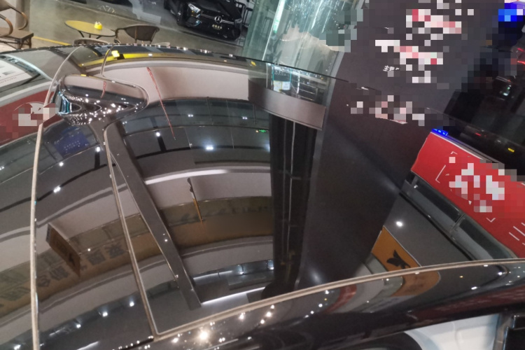 Li i6 2025 image de voiture #25