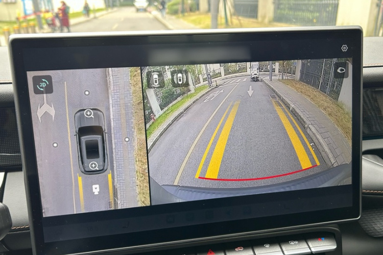 Jetour Freeman 2025 car image #25