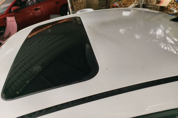 Hyundai Reina 2018 car image #25