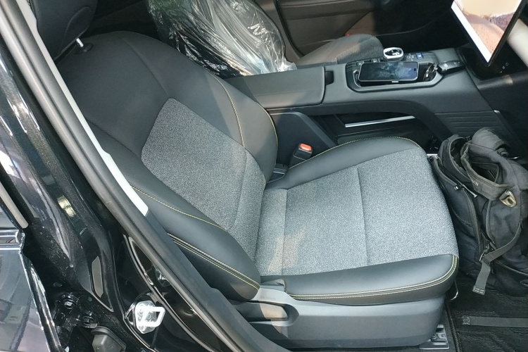 Toyota bZ5 2025 car image #25