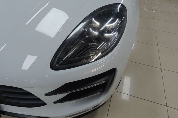 2018 #25 2018 car image #25