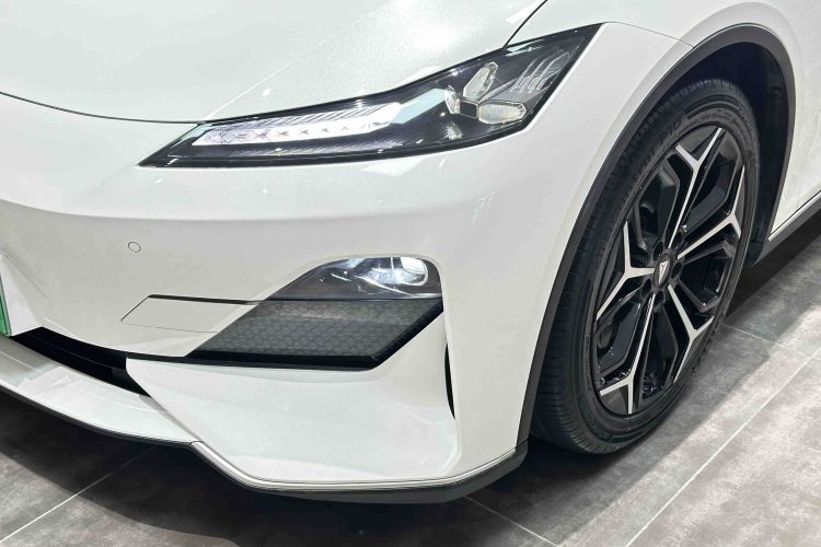 Deepal SL03 2023 car image #25