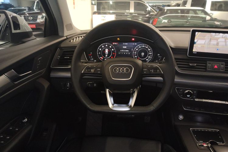 Audi Q5L 2018 imagem de carro #25