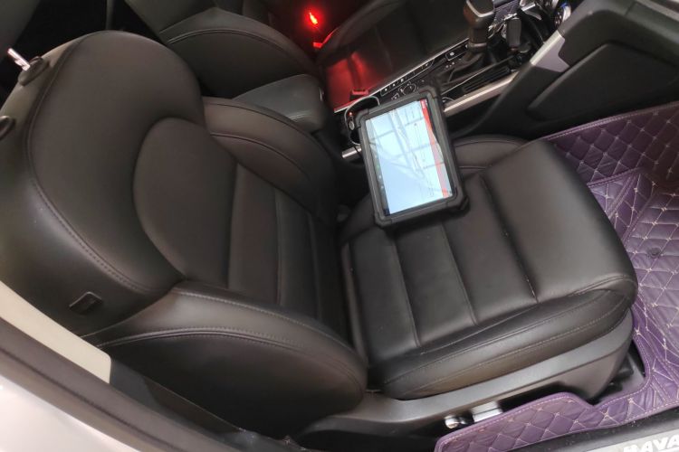 Haval H7 2017 car image #25