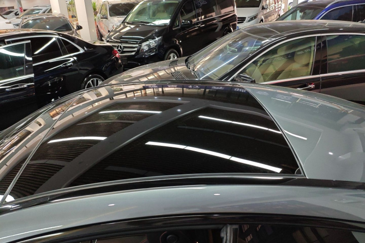 Mercedes-Benz E AMG 2021 صورة سيارة #25