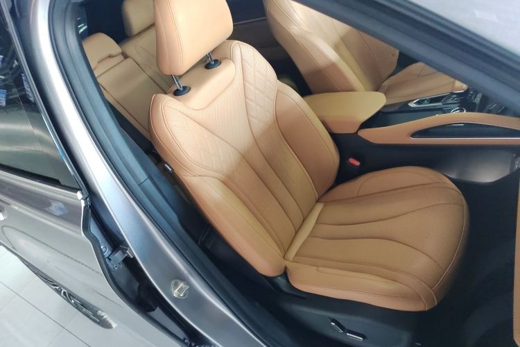 GEELY 2024 #25 GEELY 2024 image de voiture #25