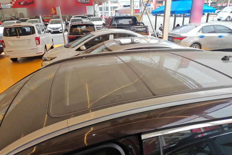 Soueast DX7 2017 car image #25