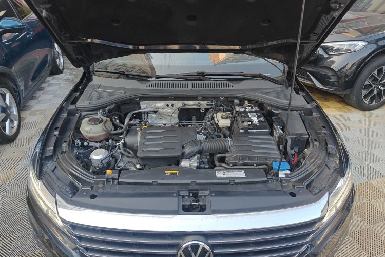 Volkswagen Lavida 2022 car image #25